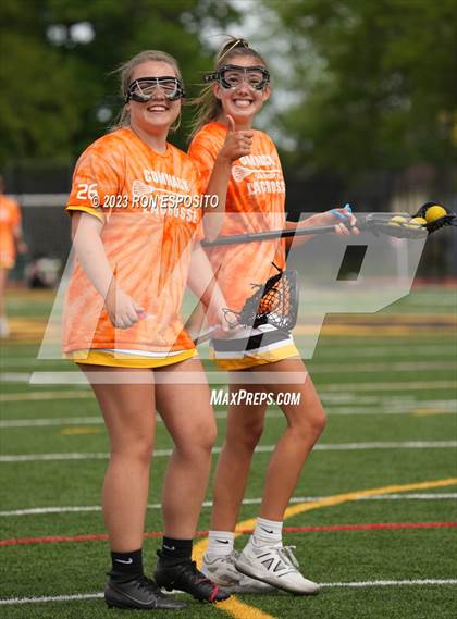 Thumbnail 1 in Smithtown East vs Commack photogallery.