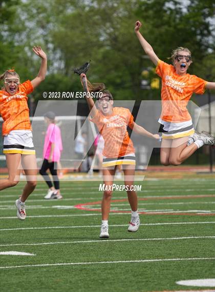 Thumbnail 1 in Smithtown East vs Commack photogallery.