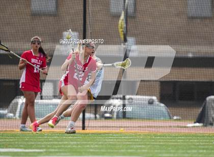 Thumbnail 2 in Smithtown East vs Commack photogallery.