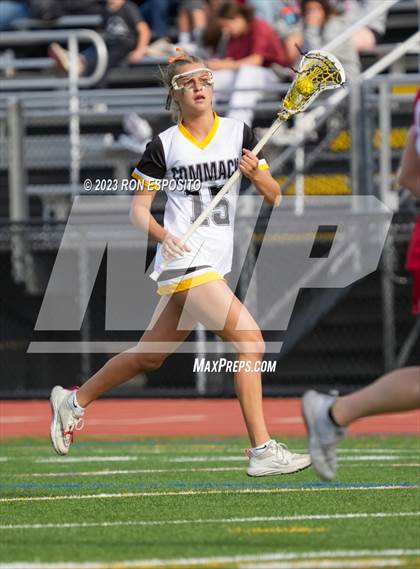 Thumbnail 2 in Smithtown East vs Commack photogallery.