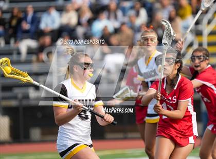 Thumbnail 1 in Smithtown East vs Commack photogallery.