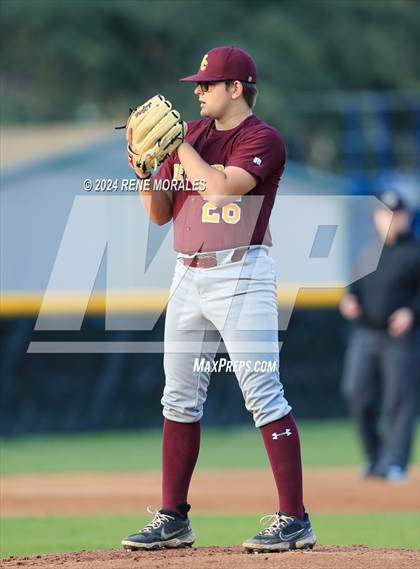 Thumbnail 3 in Valley Christian vs Maranatha photogallery.