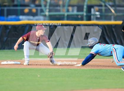 Thumbnail 3 in Valley Christian vs Maranatha photogallery.