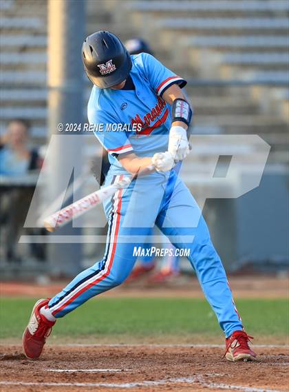 Thumbnail 3 in Valley Christian vs Maranatha photogallery.