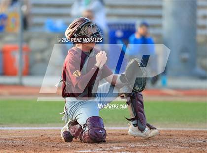 Thumbnail 3 in Valley Christian vs Maranatha photogallery.