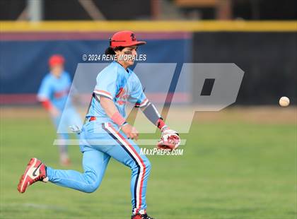 Thumbnail 3 in Valley Christian vs Maranatha photogallery.