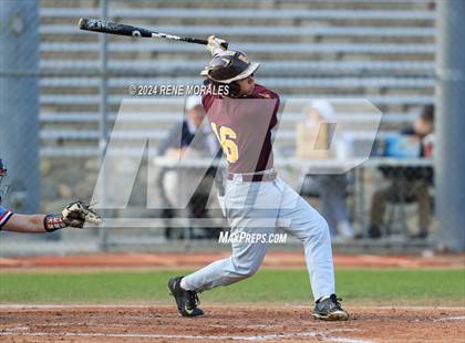 Thumbnail 3 in Valley Christian vs Maranatha photogallery.