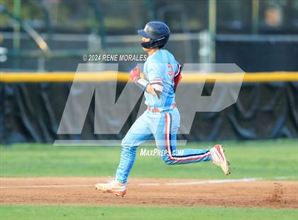 Thumbnail 2 in Valley Christian vs Maranatha photogallery.