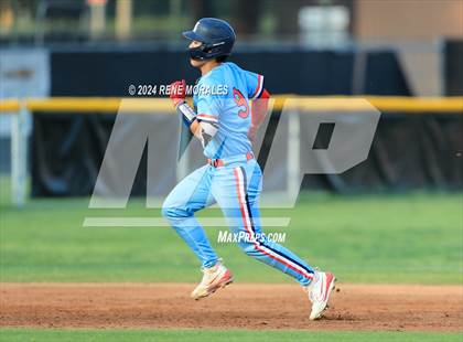 Thumbnail 1 in Valley Christian vs Maranatha photogallery.