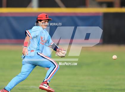 Thumbnail 2 in Valley Christian vs Maranatha photogallery.