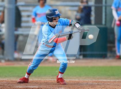 Thumbnail 2 in Valley Christian vs Maranatha photogallery.