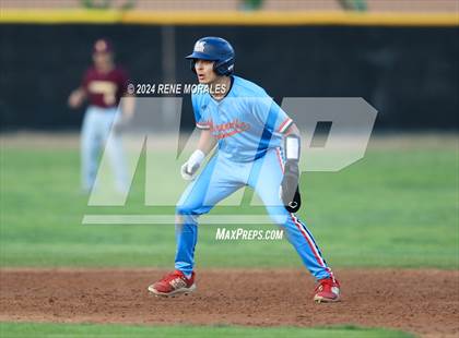 Thumbnail 2 in Valley Christian vs Maranatha photogallery.