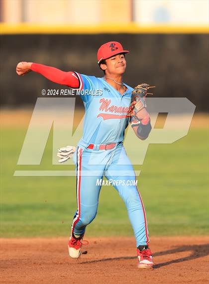 Thumbnail 2 in Valley Christian vs Maranatha photogallery.