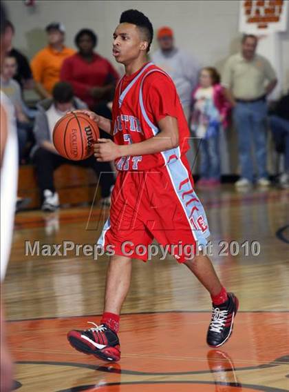 Thumbnail 1 in Fulton vs Austin-East (D3-AA Semifinals) photogallery.