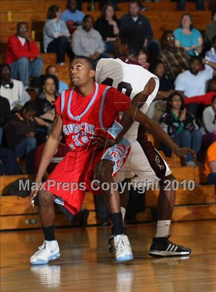 Thumbnail 3 in Fulton vs Austin-East (D3-AA Semifinals) photogallery.