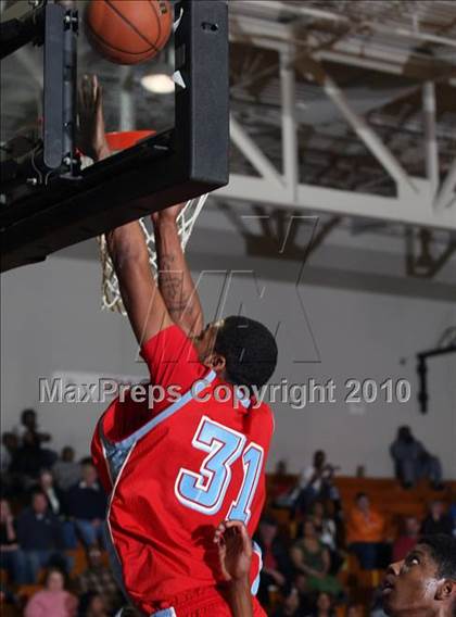 Thumbnail 1 in Fulton vs Austin-East (D3-AA Semifinals) photogallery.