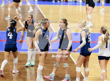 Thumbnail 2 in Village vs. Platte Valley (CHSAA 3A Round 3) photogallery.