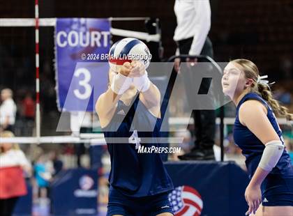 Thumbnail 2 in Village vs. Platte Valley (CHSAA 3A Round 3) photogallery.
