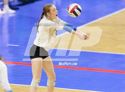 Thumbnail 1 in Village vs. Platte Valley (CHSAA 3A Round 3) photogallery.
