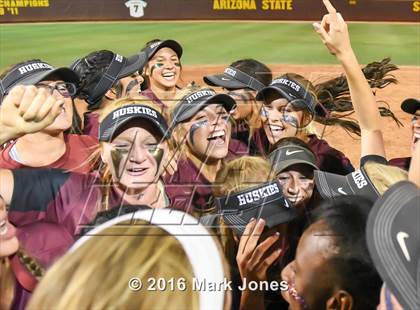 Thumbnail 1 in Hamilton vs. Pinnacle (AIA D1 Final Awards Photos) photogallery.