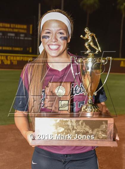 Thumbnail 2 in Hamilton vs. Pinnacle (AIA D1 Final Awards Photos) photogallery.