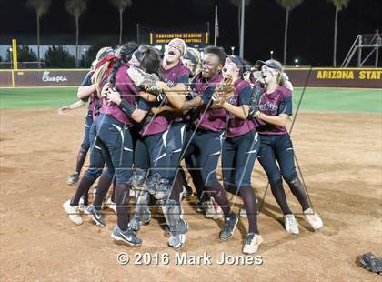 Thumbnail 3 in Hamilton vs. Pinnacle (AIA D1 Final Awards Photos) photogallery.