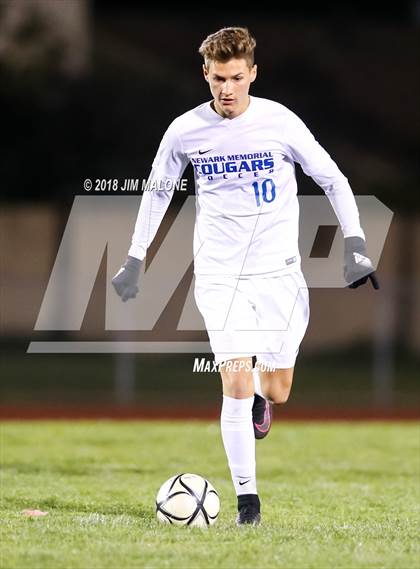 Thumbnail 3 in Newark Memorial vs. Hayward (CIF NCS D2 Round 1 Playoff) photogallery.