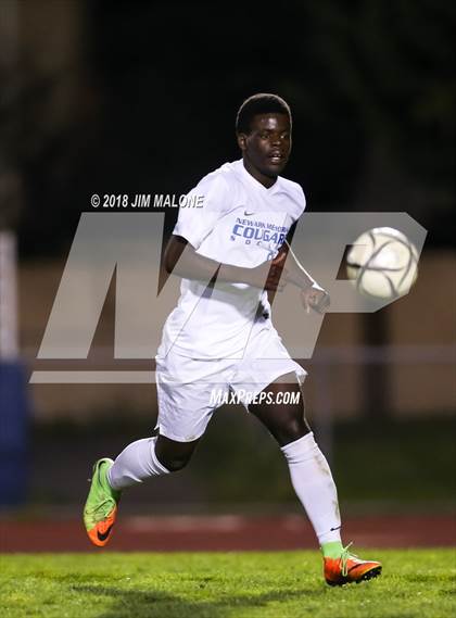 Thumbnail 3 in Newark Memorial vs. Hayward (CIF NCS D2 Round 1 Playoff) photogallery.