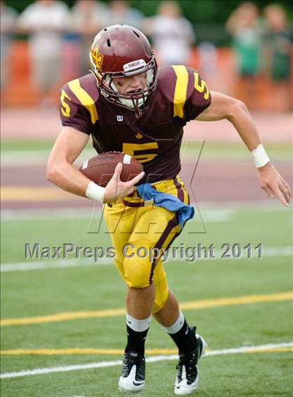 Thumbnail 2 in Montini @ Loyola Academy photogallery.