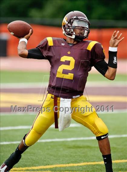 Thumbnail 1 in Montini @ Loyola Academy photogallery.