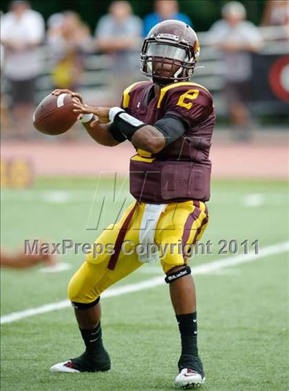 Thumbnail 2 in Montini @ Loyola Academy photogallery.