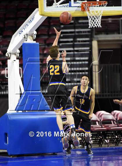Thumbnail 1 in Phoenix Country Day vs. Yuma Catholic (AIA D4 Final) photogallery.