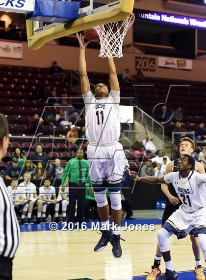 Thumbnail 3 in Phoenix Country Day vs. Yuma Catholic (AIA D4 Final) photogallery.