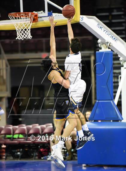 Thumbnail 2 in Phoenix Country Day vs. Yuma Catholic (AIA D4 Final) photogallery.