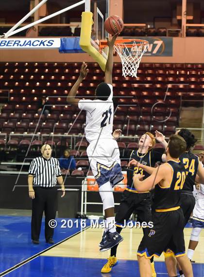 Thumbnail 3 in Phoenix Country Day vs. Yuma Catholic (AIA D4 Final) photogallery.