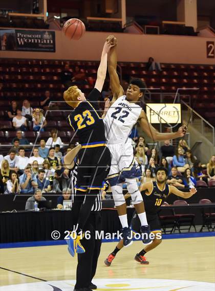 Thumbnail 1 in Phoenix Country Day vs. Yuma Catholic (AIA D4 Final) photogallery.