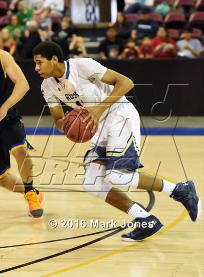Thumbnail 3 in Phoenix Country Day vs. Yuma Catholic (AIA D4 Final) photogallery.