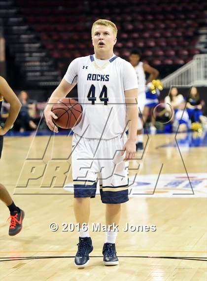 Thumbnail 3 in Phoenix Country Day vs. Yuma Catholic (AIA D4 Final) photogallery.
