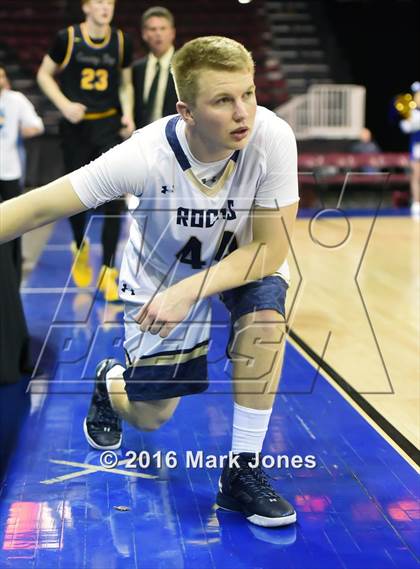 Thumbnail 2 in Phoenix Country Day vs. Yuma Catholic (AIA D4 Final) photogallery.