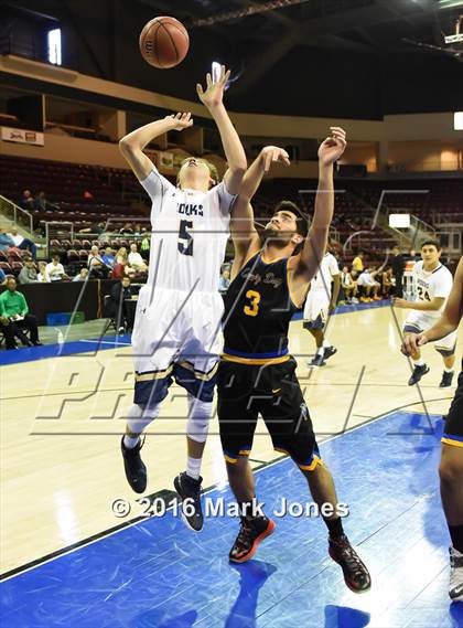Thumbnail 1 in Phoenix Country Day vs. Yuma Catholic (AIA D4 Final) photogallery.