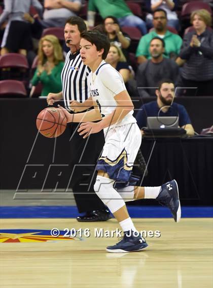 Thumbnail 1 in Phoenix Country Day vs. Yuma Catholic (AIA D4 Final) photogallery.