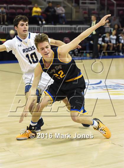 Thumbnail 2 in Phoenix Country Day vs. Yuma Catholic (AIA D4 Final) photogallery.