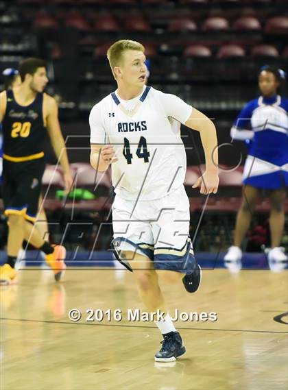 Thumbnail 3 in Phoenix Country Day vs. Yuma Catholic (AIA D4 Final) photogallery.