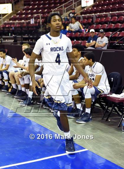 Thumbnail 2 in Phoenix Country Day vs. Yuma Catholic (AIA D4 Final) photogallery.