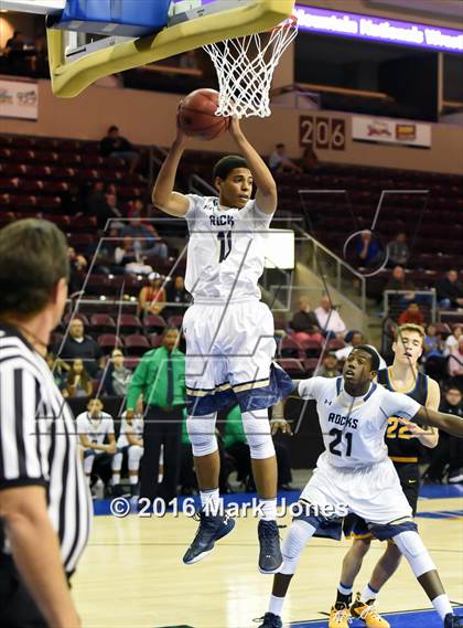 Thumbnail 1 in Phoenix Country Day vs. Yuma Catholic (AIA D4 Final) photogallery.