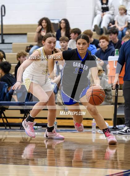Thumbnail 1 in Garner @ Perrin-Whitt photogallery.