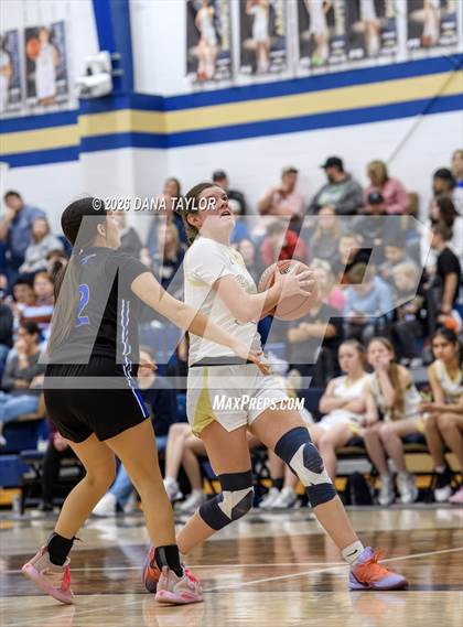 Thumbnail 1 in Garner @ Perrin-Whitt photogallery.