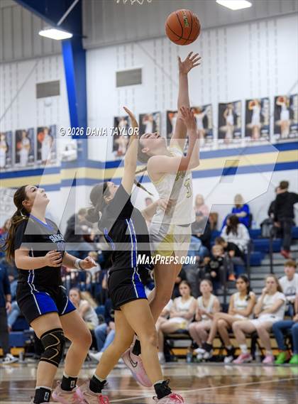 Thumbnail 2 in Garner @ Perrin-Whitt photogallery.