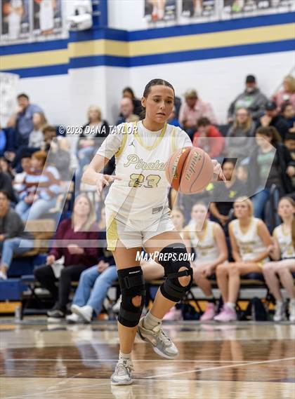 Thumbnail 1 in Garner @ Perrin-Whitt photogallery.