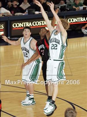 Thumbnail 1 in Monte Vista vs De La Salle (Section Playoffs) photogallery.